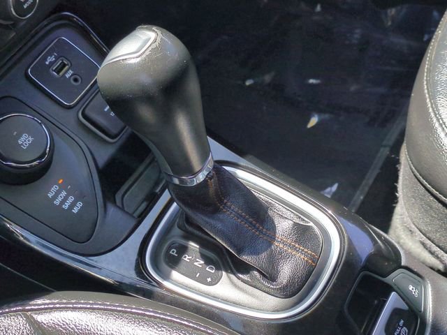 Used 2020 Jeep Compass Limited AWD/4WD image 25