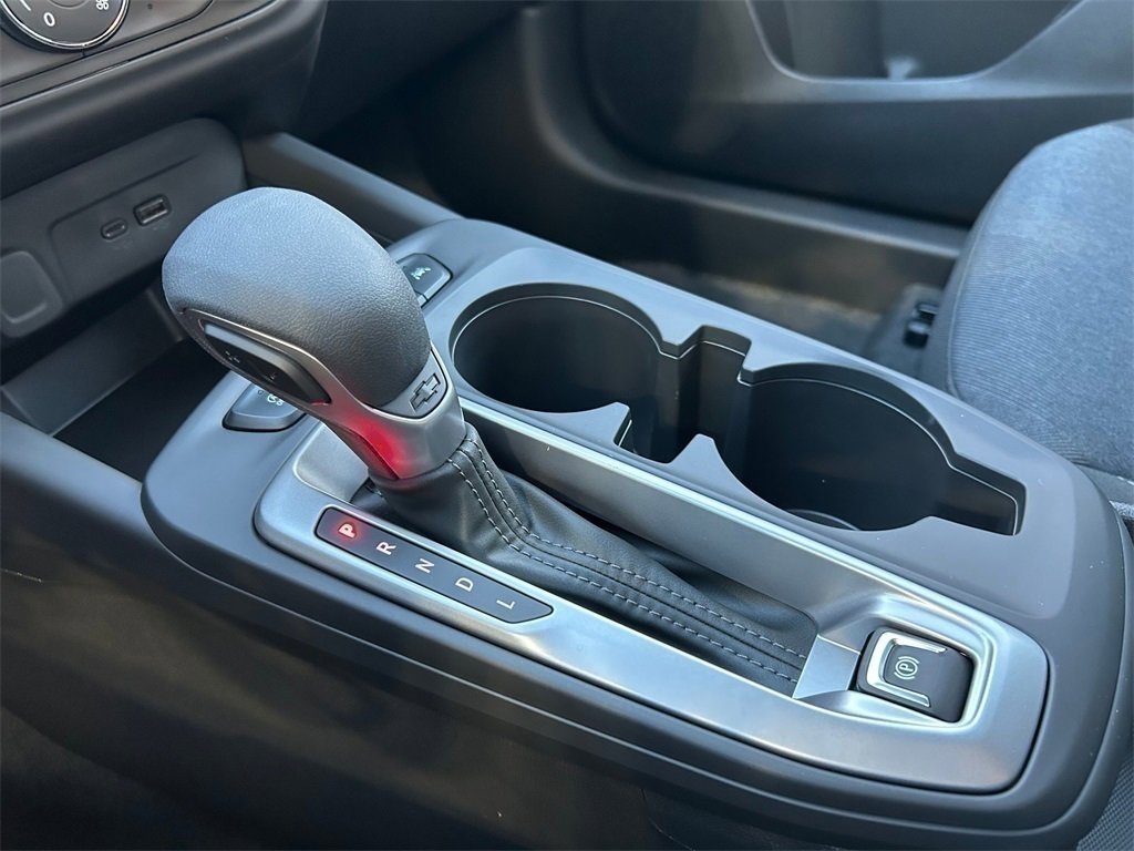 New 2025 Chevrolet Trax LS w/ LS Convenience Package FWD image 19
