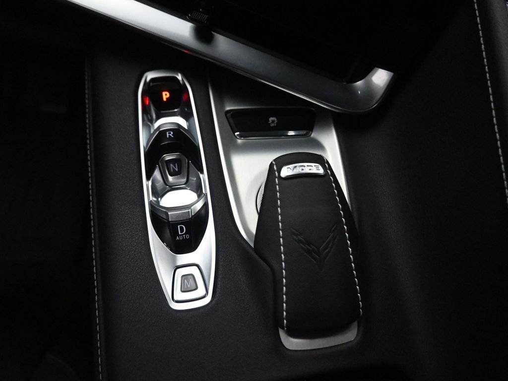 Used 2024 Chevrolet Corvette Stingray w/ Z51 Performance Package image 10