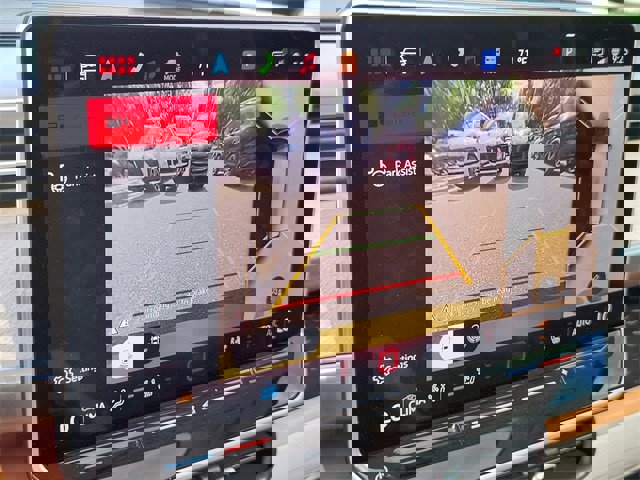 New 2025 Volkswagen ID. Buzz 1st Edition image 18