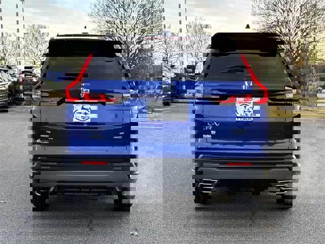 Used 2023 Honda CR-V Sport Touring image 4