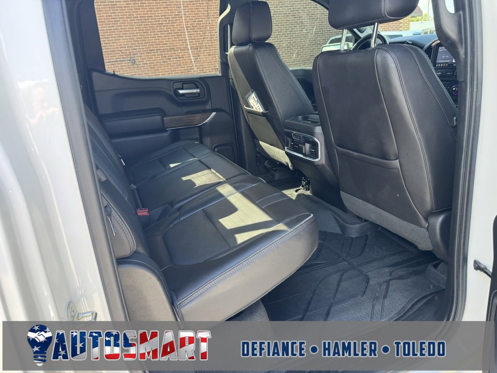 Used 2019 Chevrolet Silverado 1500 High Country w/ Technology Package image 33