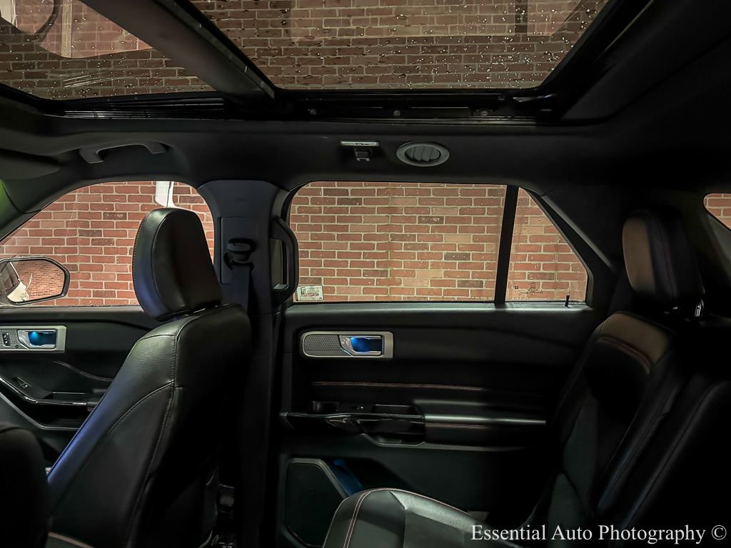 Used 2022 Ford Explorer ST-Line w/ Class IV Trailer Tow Package image 16