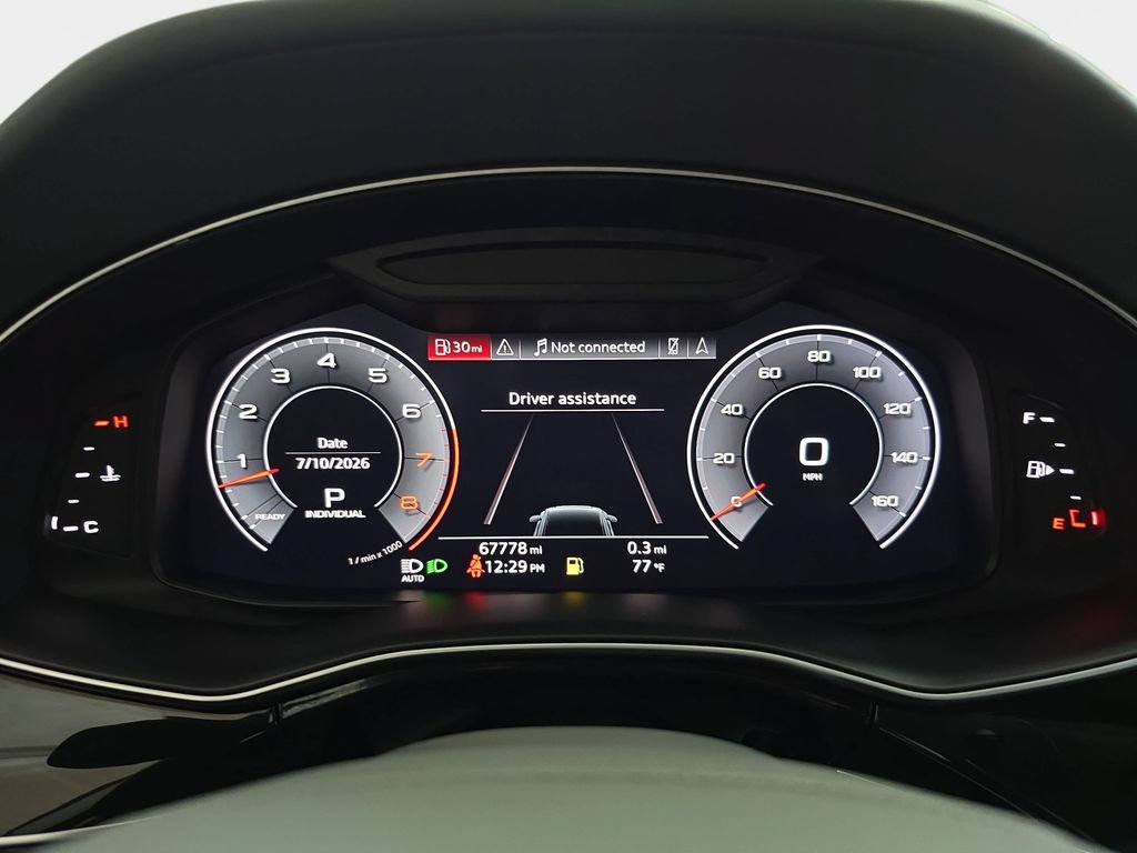 Used 2019 Audi Q8 Prestige AWD/4WD image 22