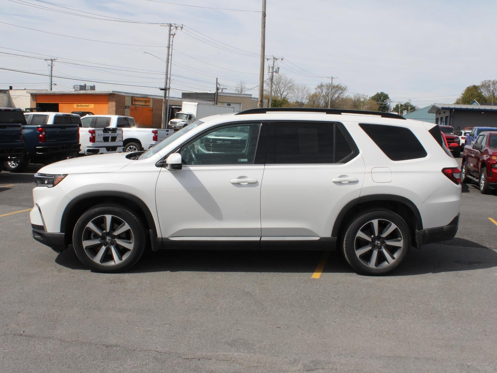 Used 2024 Honda Pilot Elite image 4