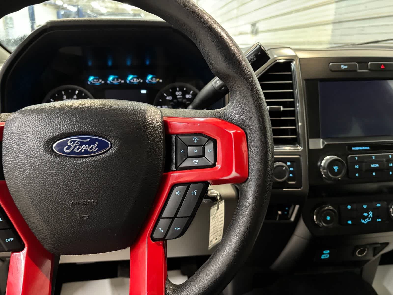 Used 2021 Ford F250 XLT AWD/4WD image 13