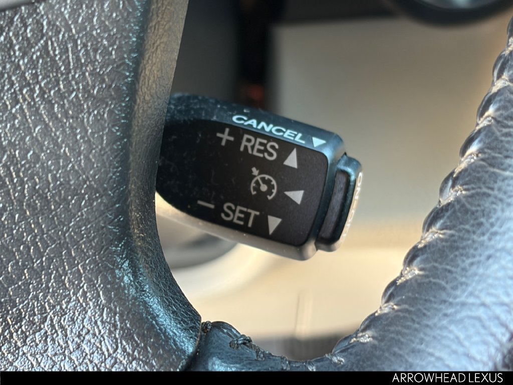 Used 2012 Toyota Camry XLE w/ Leather Pkg FWD image 19