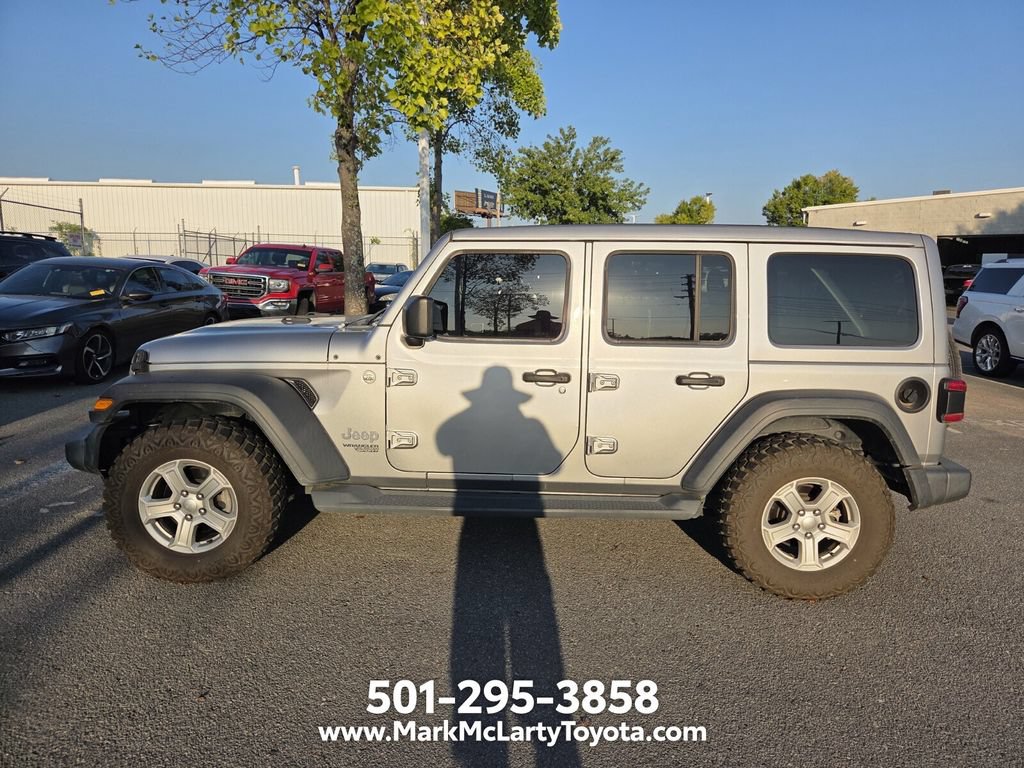Used 2021 Jeep Wrangler Unlimited Sport w/ Sun And Sound Package AWD/4WD image 6