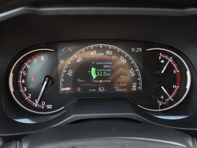 Used 2023 Toyota RAV4 XLE FWD image 21