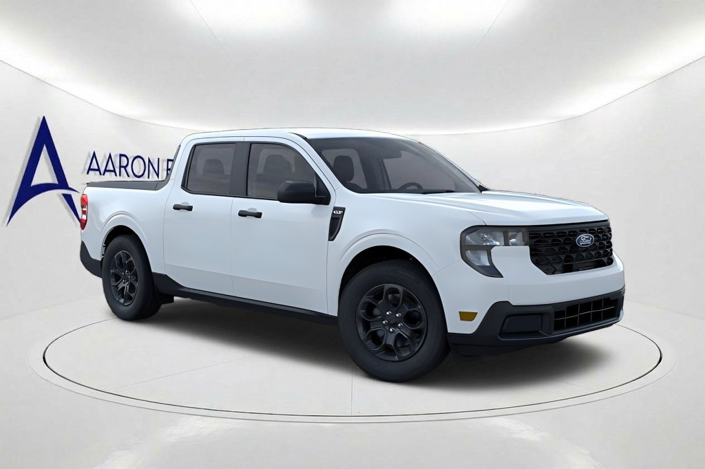 New 2026 Ford Maverick XLT FWD image 8