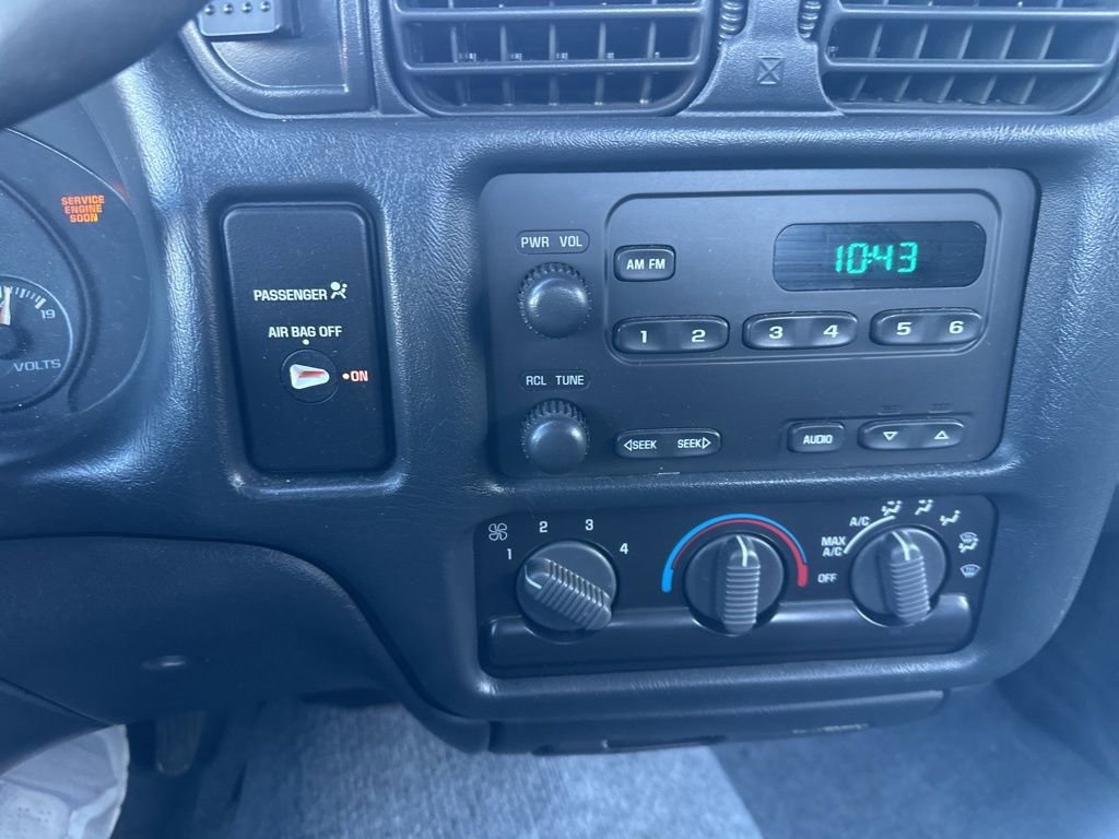 Used 2003 GMC Sonoma SL image 13