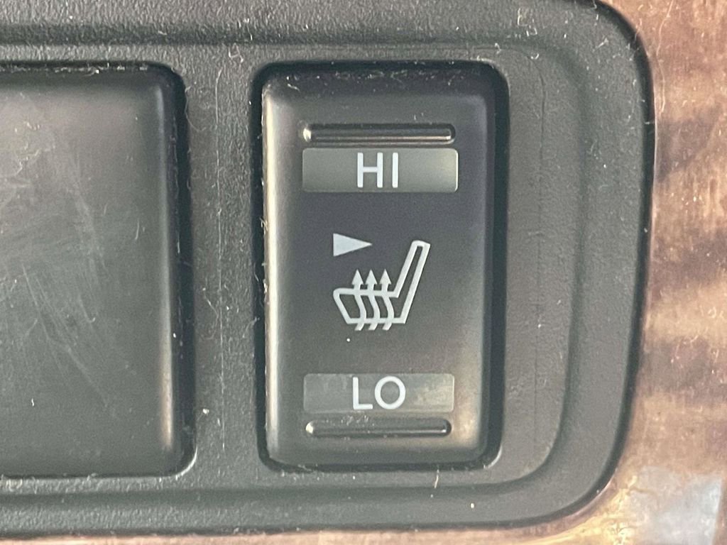 Used 2020 Nissan Armada SL w/ Premium Package AWD/4WD image 19