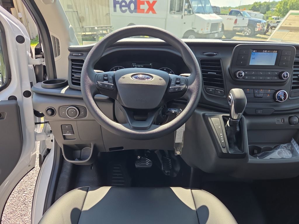 New 2025 Ford Transit 250 148 Medium Roof image 14