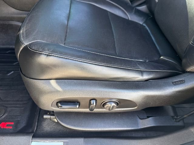 Used 2018 GMC Acadia SLT image 12