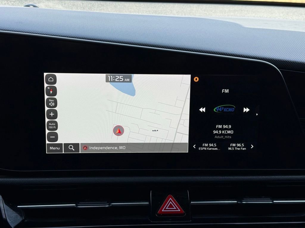 Used 2023 Kia Niro EX image 35