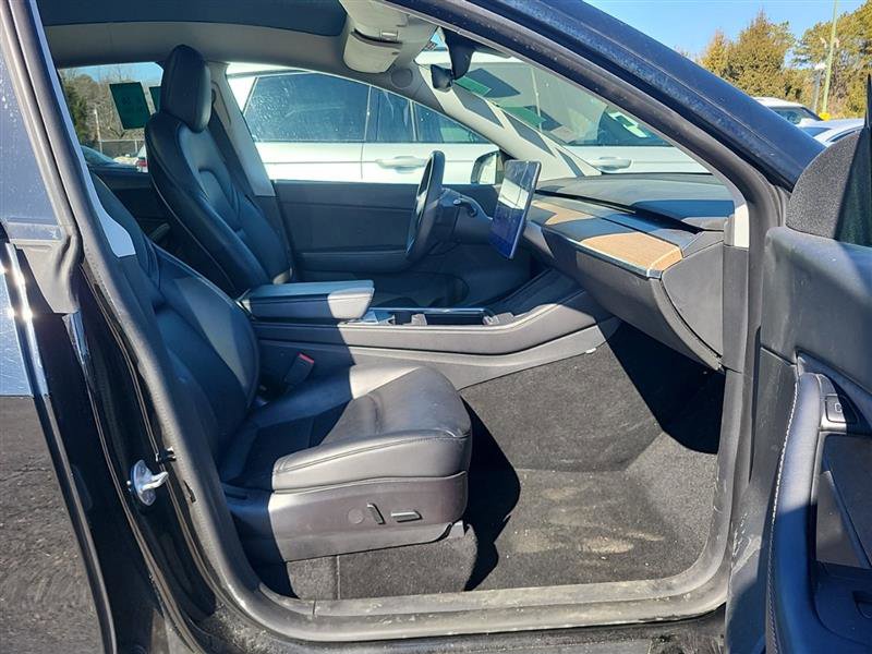 Used 2021 Tesla Model Y Long Range image 4