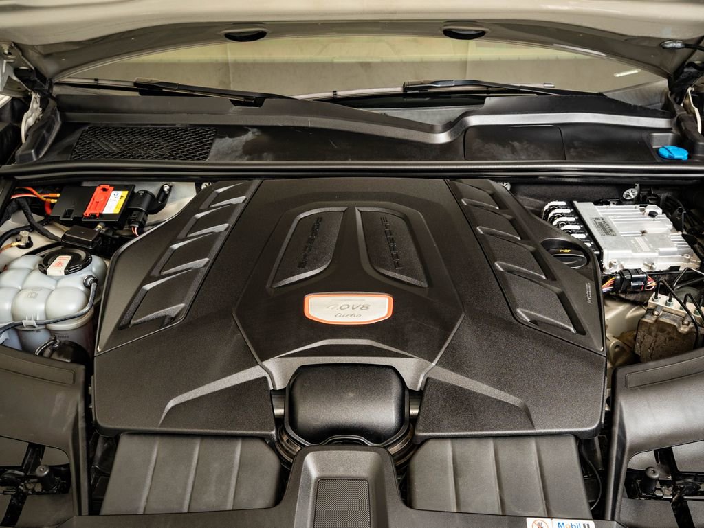 Certified 2021 Porsche Cayenne Turbo AWD/4WD image 58