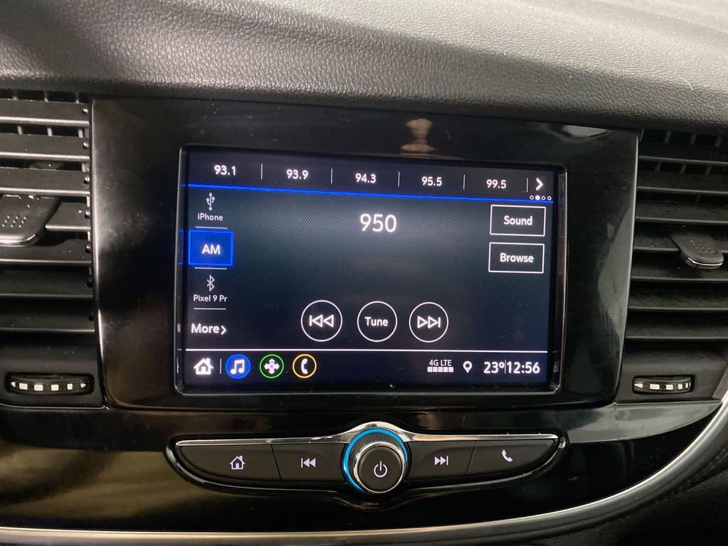 Used 2022 Buick Encore Preferred w/ Safety Package image 16