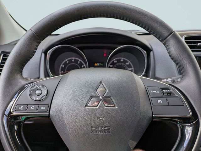 Used 2022 Mitsubishi Outlander Sport SE FWD image 27