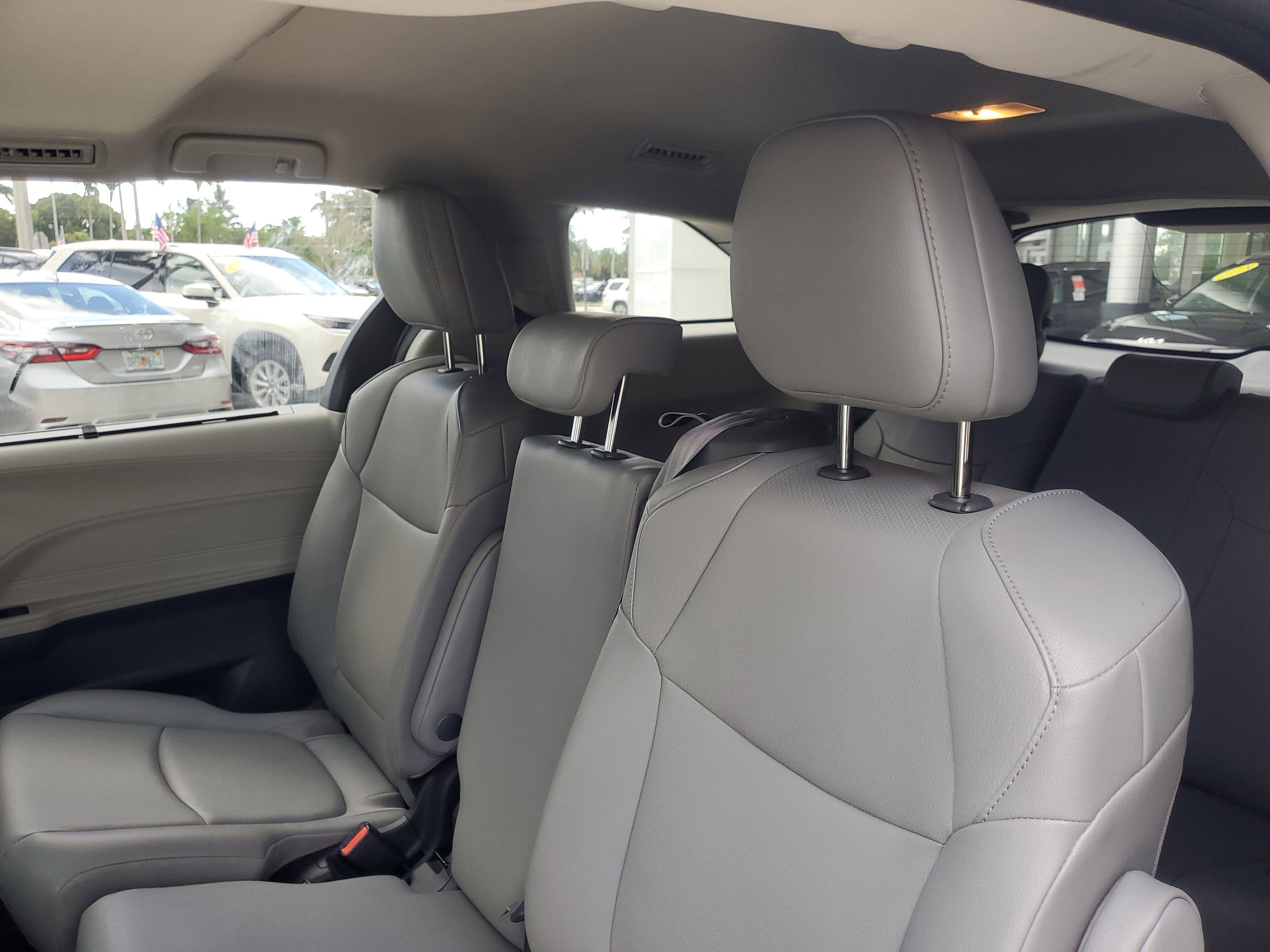 Used 2023 Toyota Sienna XLE image 15