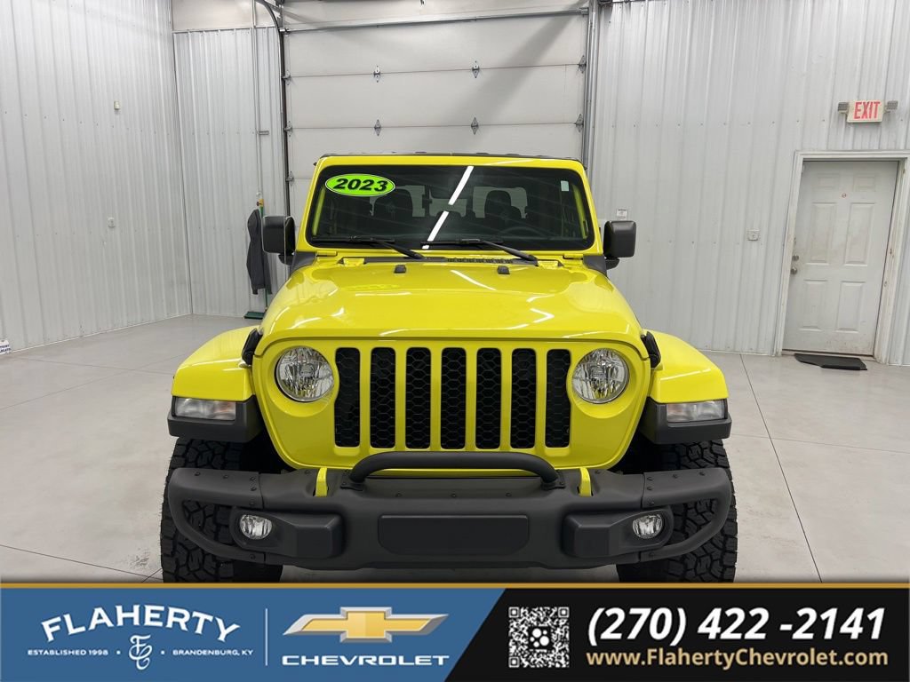Used 2023 Jeep Gladiator Sport AWD/4WD image 7