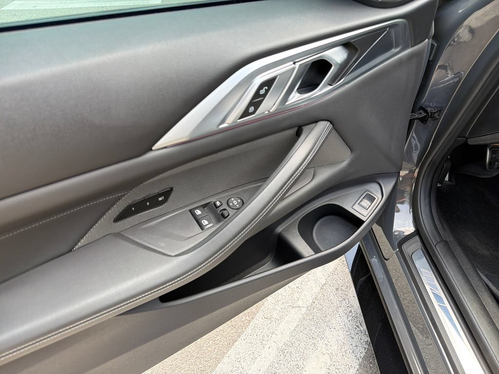 Used 2025 BMW M4 Coupe w/ Executive Package RWD image 19