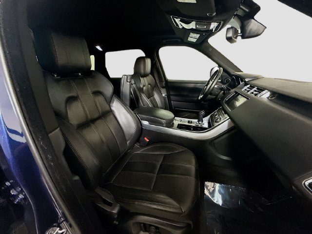 Used 2016 Land Rover Range Rover Sport SE AWD/4WD image 28
