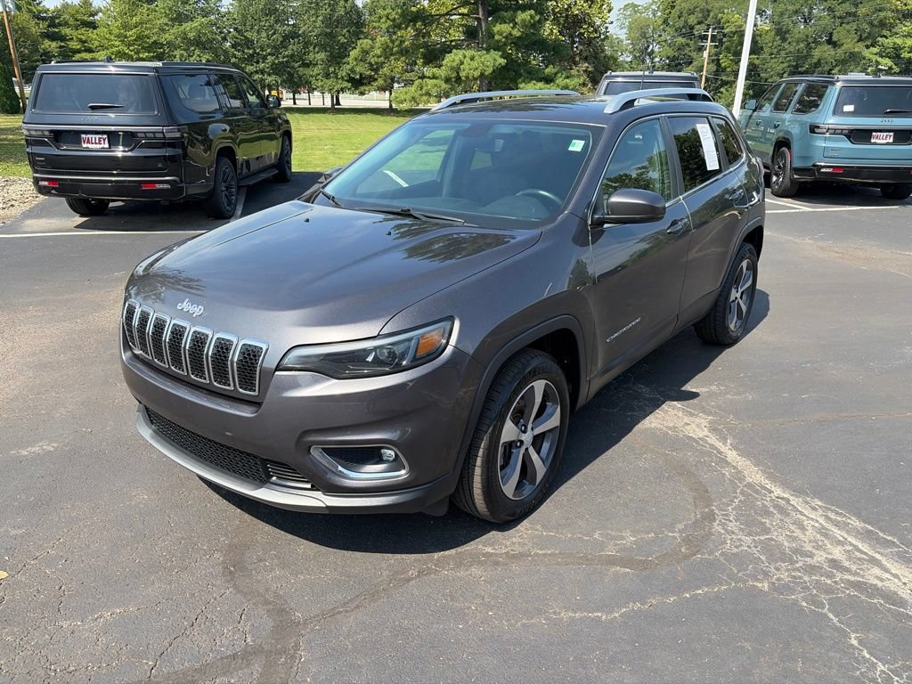 Used 2019 Jeep Cherokee Limited AWD/4WD image 2