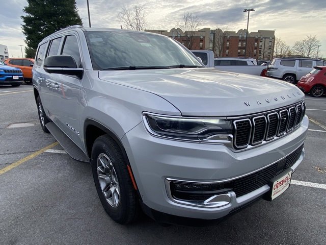 New 2024 Jeep Wagoneer L Base w/ Convenience Group I image 2