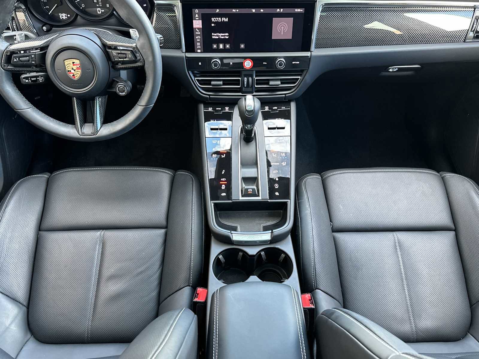 Used 2025 Porsche Macan GTS image 6