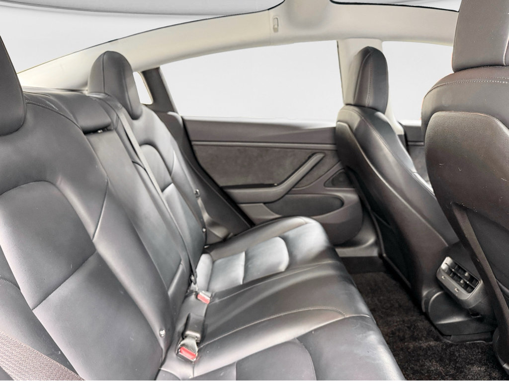 Used 2018 Tesla Model 3 Long Range image 20