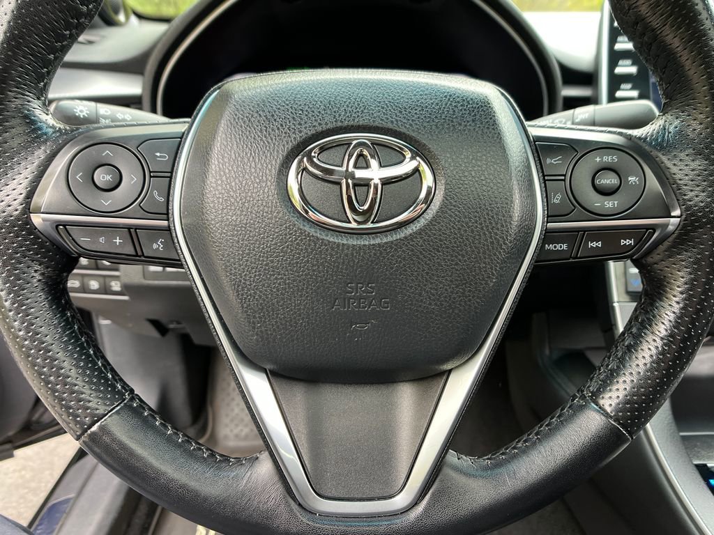 Used 2019 Toyota Avalon Touring w/ Advanced Safety Package FWD image 14