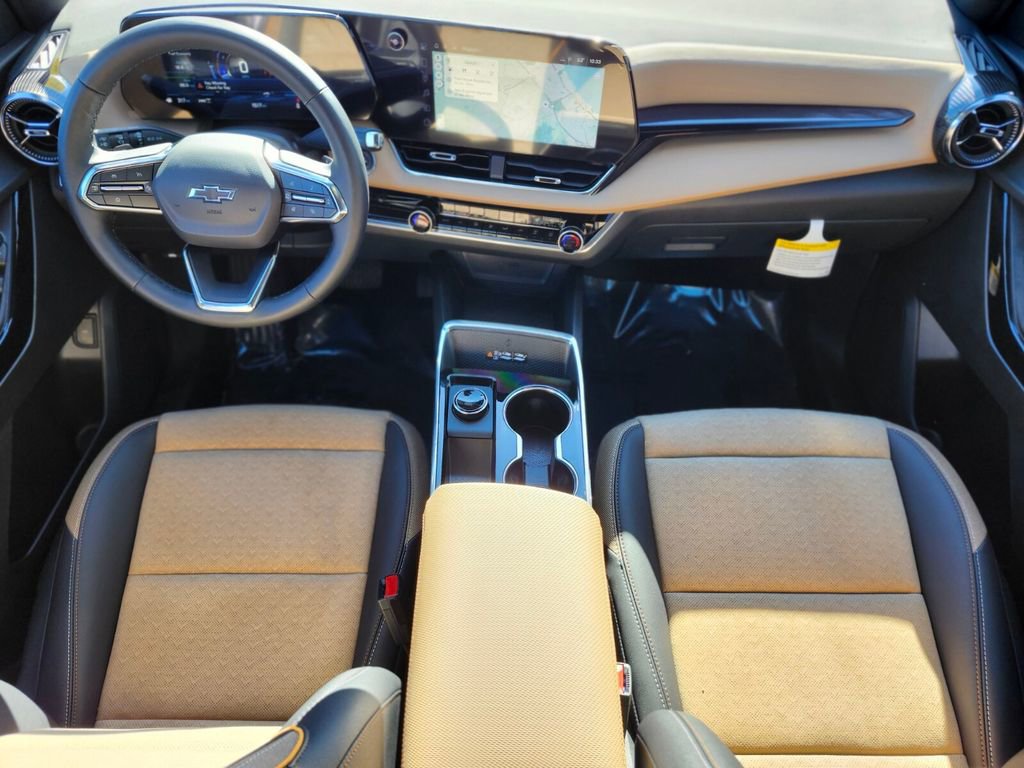 Used 2026 Chevrolet Equinox ACTIV w/ Convenience Package III image 10