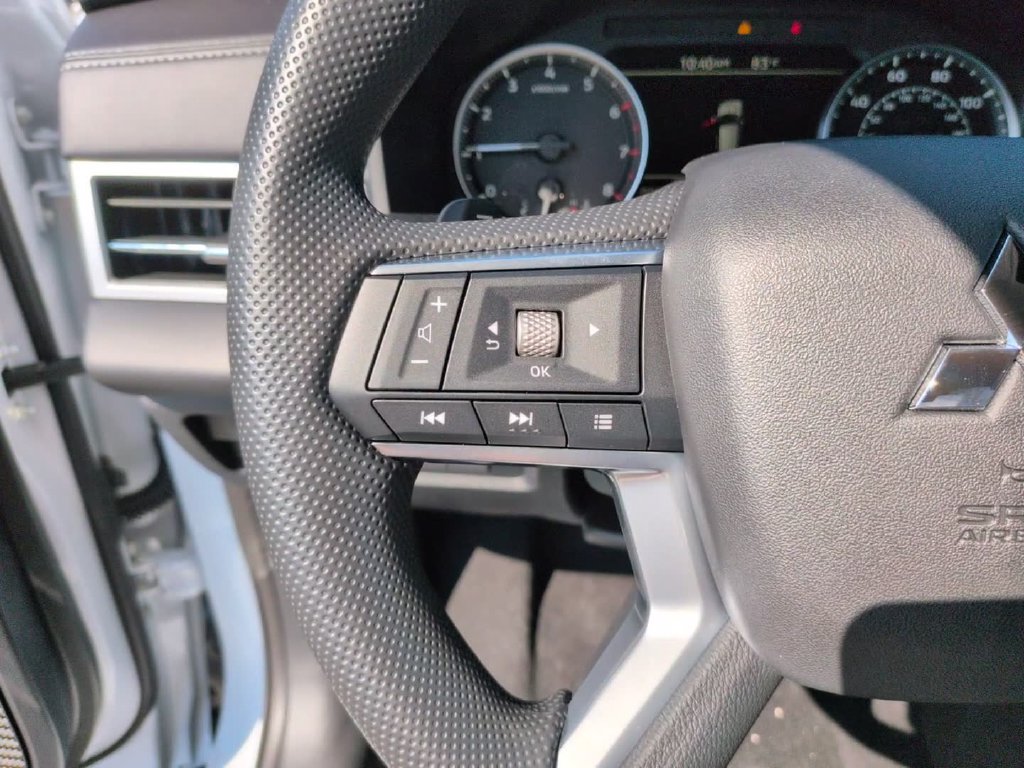 New 2026 Mitsubishi Outlander ES AWD/4WD image 21