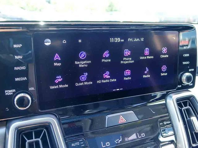 Used 2023 Kia Sorento S w/ Panoramic Sunroof Package FWD image 21