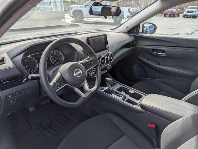 Used 2025 Nissan Sentra SV image 15