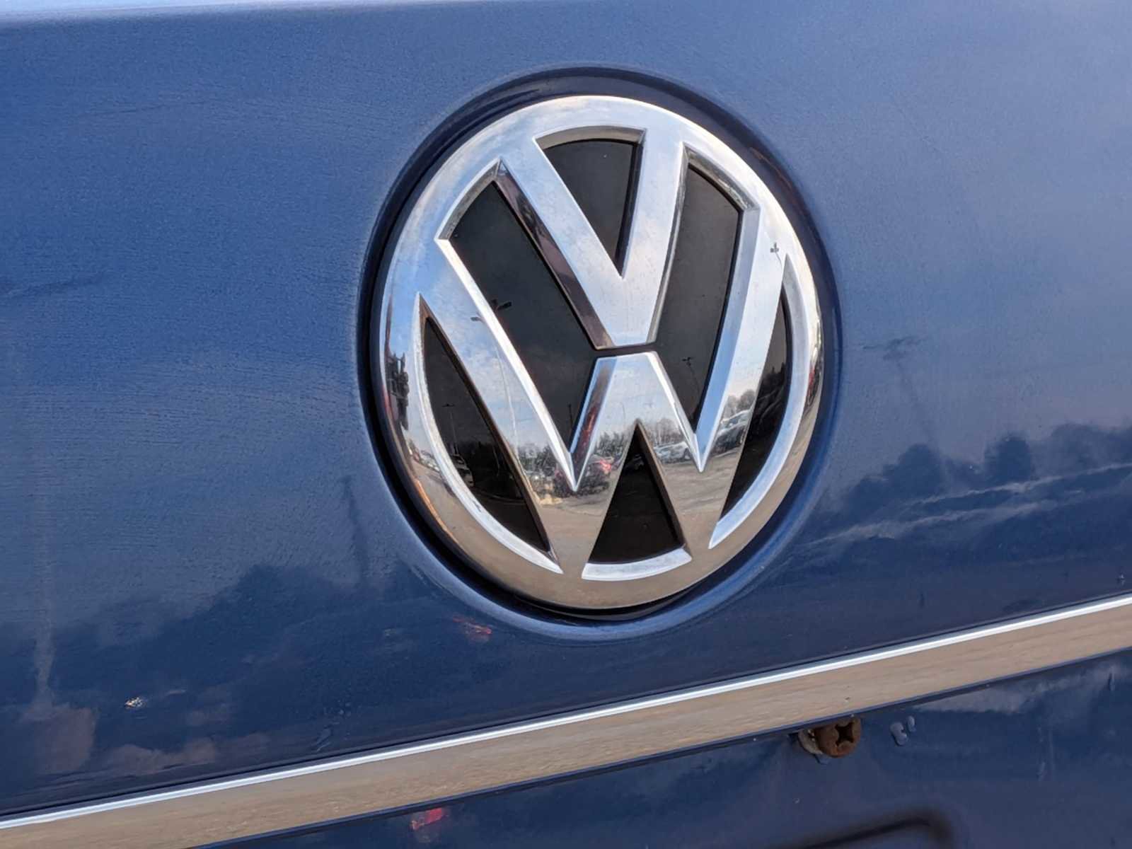 Used 2016 Volkswagen Passat 1.8T SE image 12