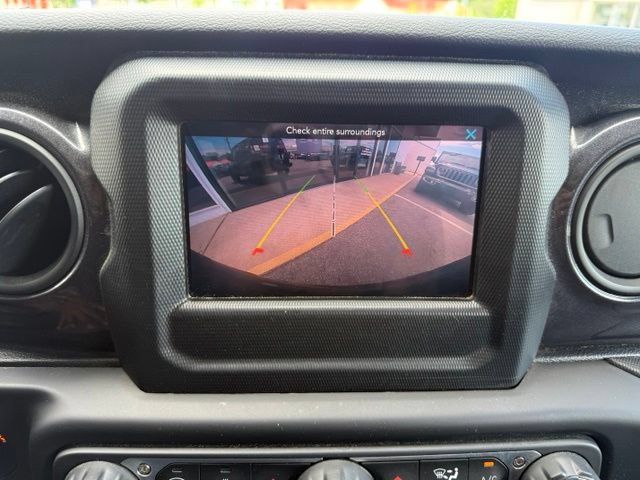 Used 2021 Jeep Wrangler Unlimited Sport AWD/4WD image 43
