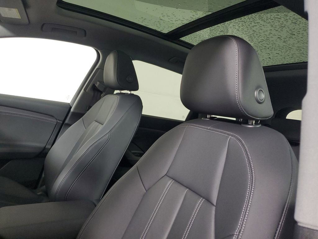 Used 2025 Audi Q6 e-tron Premium Plus w/ Premium Plus image 22