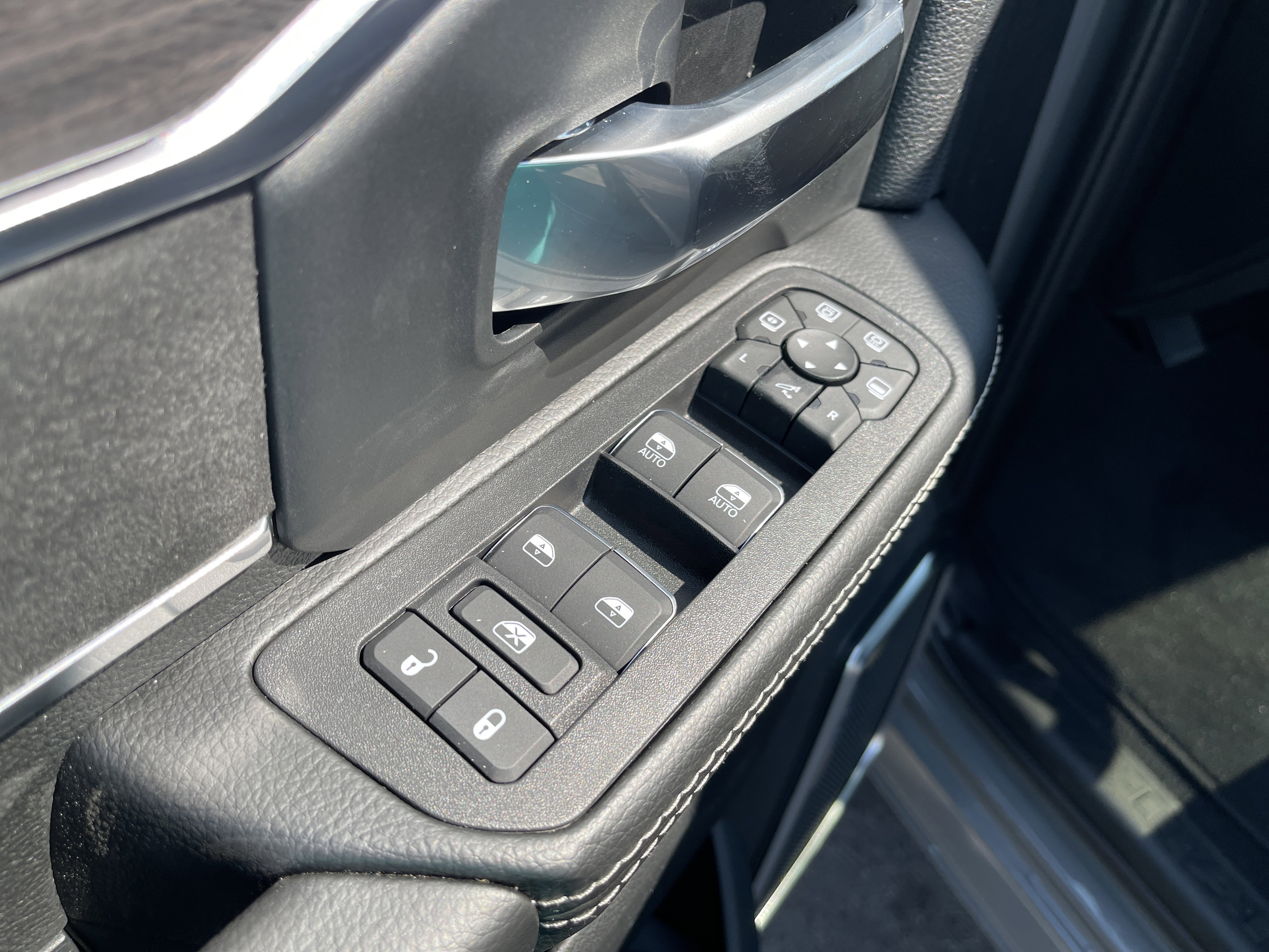 New 2025 RAM 2500 Laramie w/ Night Edition image 11