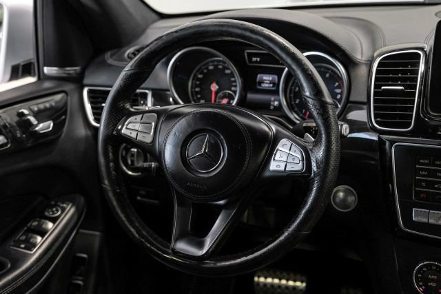 Used 2017 Mercedes-Benz GLS 550 4MATIC image 24