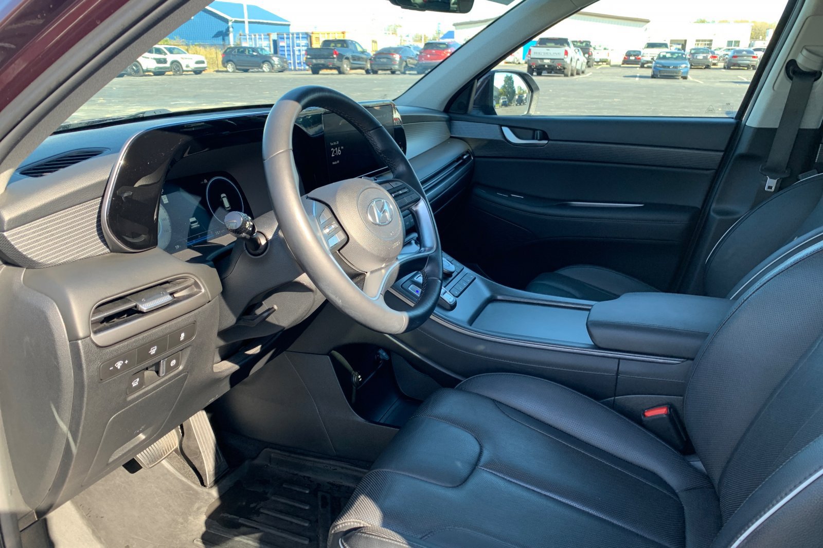 Used 2024 Hyundai Palisade Limited AWD/4WD image 12