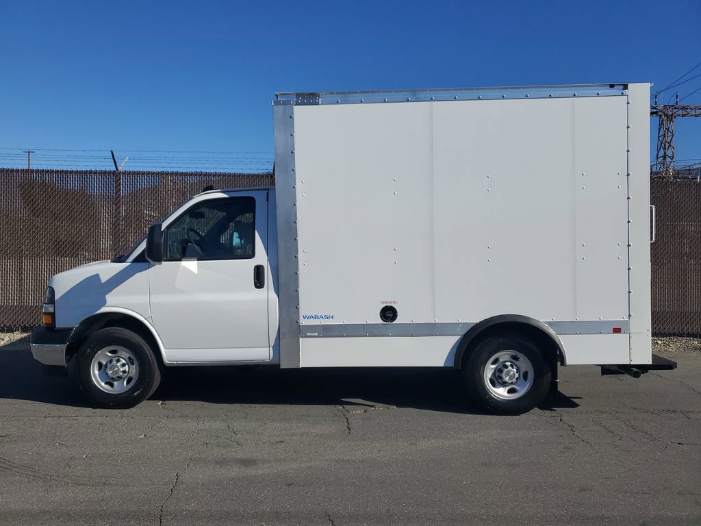 New 2025 Chevrolet Express 3500 w/ Power Convenience Package image 8
