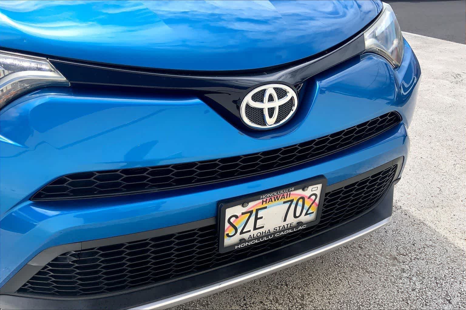 Used 2016 Toyota RAV4 SE FWD image 33