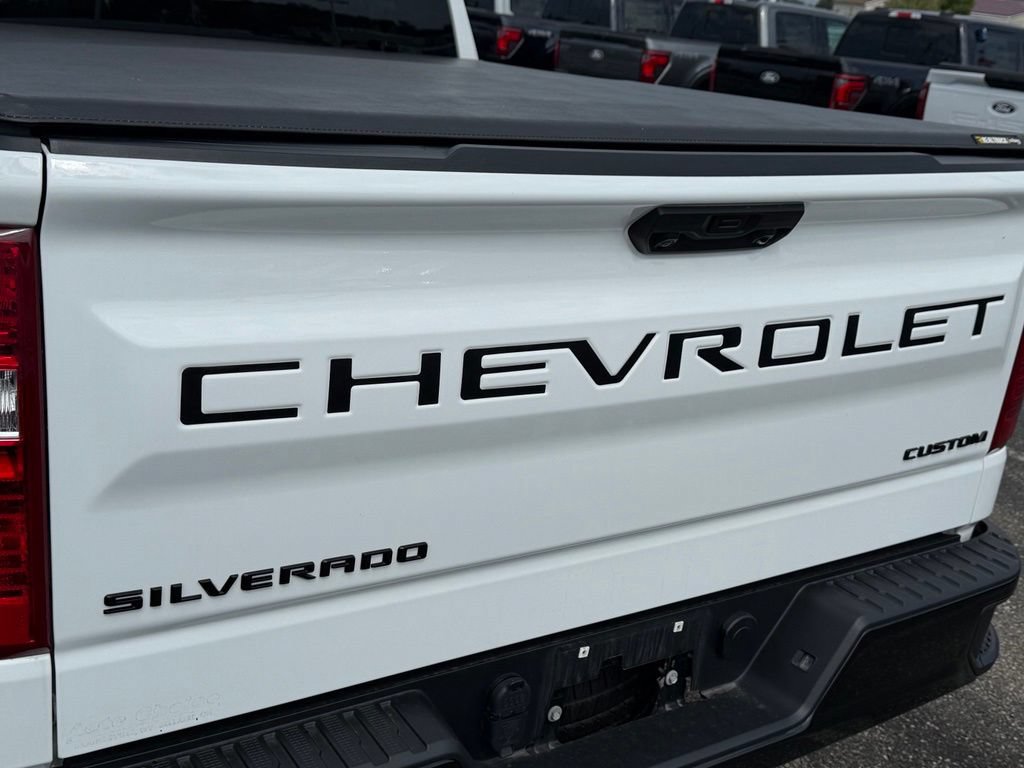 Used 2024 Chevrolet Silverado 1500 Custom Trail Boss w/ LPO, Dark Essentials Package AWD/4WD image 20