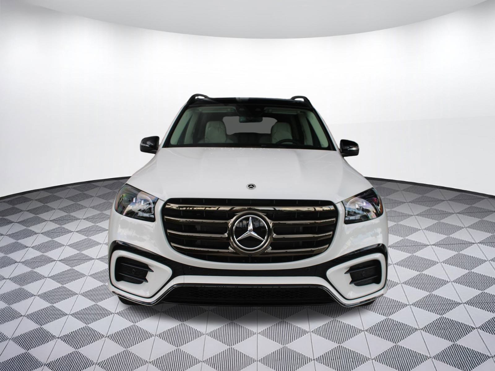 New 2026 Mercedes-Benz GLS 450 4MATIC image 6