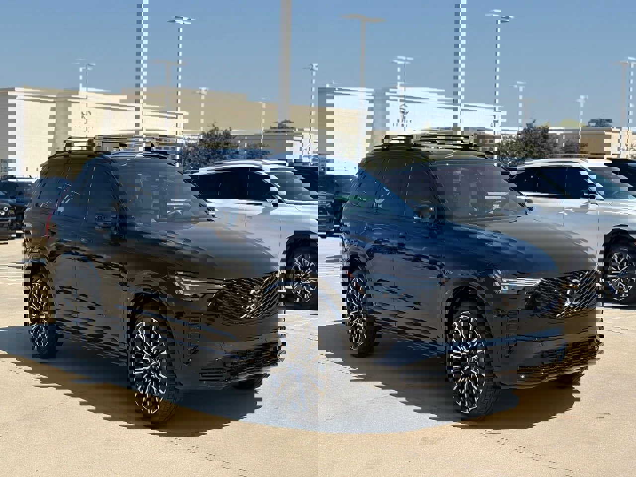 New 2026 Volvo XC90 B6 Ultra w/ Lounge Package image 6