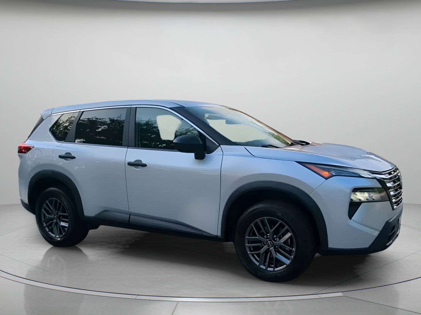 Used 2024 Nissan Rogue S FWD image 35