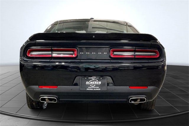 Used 2022 Dodge Challenger GT image 4