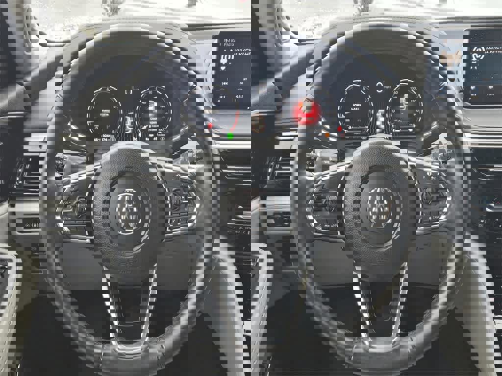 Used 2022 Acura MDX FWD w/ Technology Package image 12